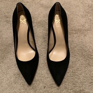 Vince Camuto black pointy toe heels